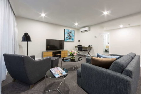 Avenue Hotel Canberra - South Australia Travel 9