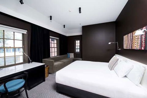 Peppers Gallery Hotel, Canberra - South Australia Travel 8