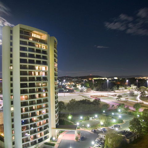 BreakFree Capital Tower - South Australia Travel 0