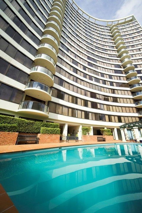 BreakFree Capital Tower - South Australia Travel 11