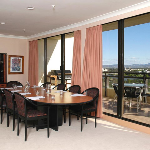 BreakFree Capital Tower - South Australia Travel 12