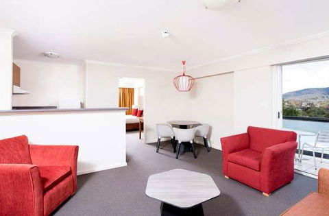 Mantra On Northbourne - South Australia Travel 13