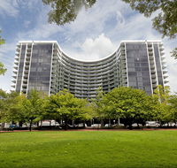 Astra Canberra Manhattan - South Australia Travel