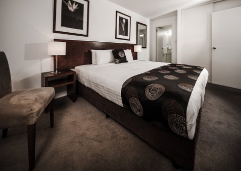 Salamanca Suites - South Australia Travel 0