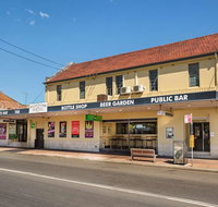 Nightcap at Regents Park Hotel - South Australia Travel