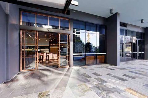 Alpha Mosaic Hotel - South Australia Travel 1