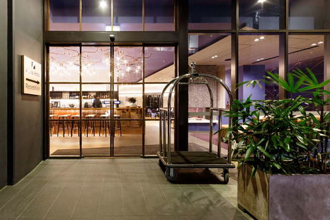 Alpha Mosaic Hotel - South Australia Travel 3