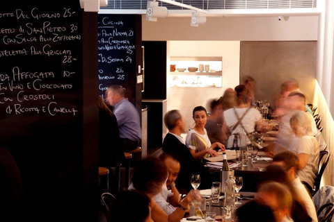Adge Apartment Hotel - South Australia Travel 10