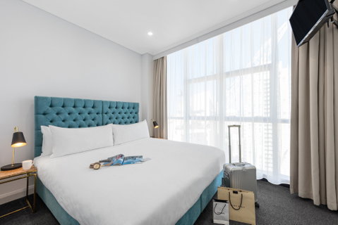 Meriton Suites Pitt Street - South Australia Travel 16