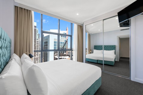 Meriton Suites Pitt Street - South Australia Travel 17