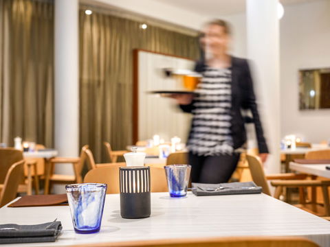 Novotel Sydney Central - South Australia Travel 9