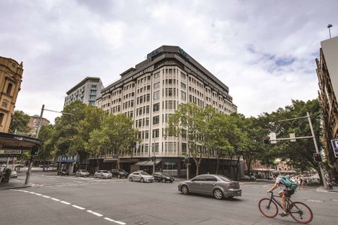 Vibe Hotel Sydney - South Australia Travel 0