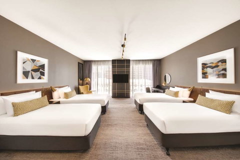 Vibe Hotel Sydney - South Australia Travel 3