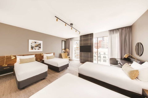 Vibe Hotel Sydney - South Australia Travel 5