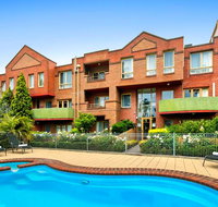 Comfort Apartments Royal Gardens