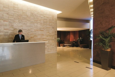 Oaks Casino Towers - South Australia Travel 1