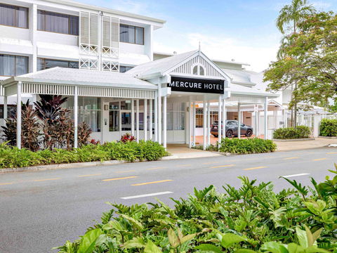 Mercure Cairns - South Australia Travel 1