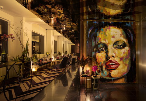 Adelphi Hotel - South Australia Travel 2