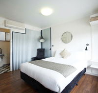 Siesta Central Apartments - South Australia Travel
