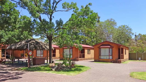 Adelaide Caravan Park - South Australia Travel 0