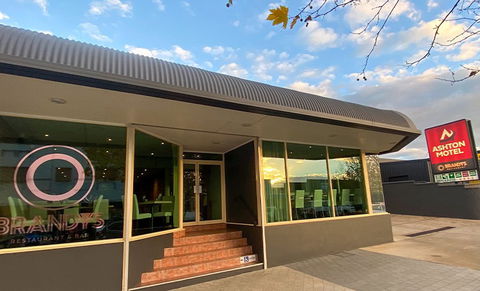 Ashton Townhouse Motel & Suites Tumut - South Australia Travel 0