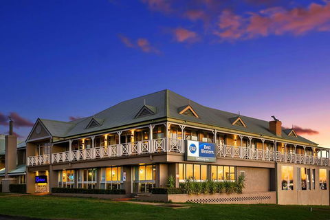 Best Western Sanctuary Inn - South Australia Travel 0