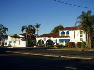 Alabaster Motor Inn - South Australia Travel 0