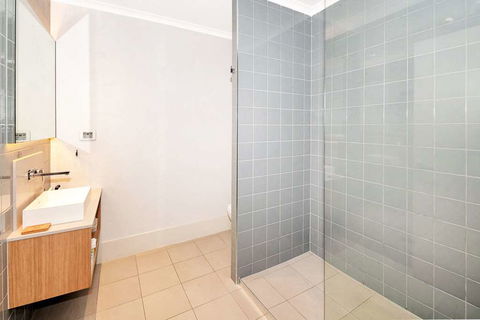 Clarion Hotel Townsville - South Australia Travel 9