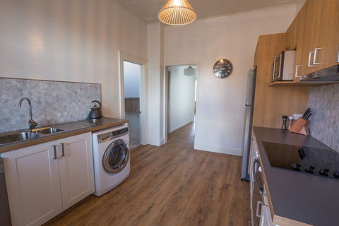 The Riversleigh - South Australia Travel 0