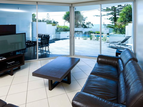 Grand Mercure Apartments Bargara - South Australia Travel 8