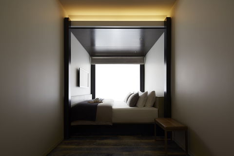 Little National Hotel - South Australia Travel 4