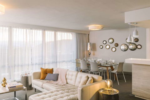 QT Canberra - South Australia Travel 15