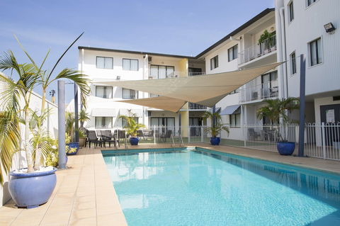 Metro Advance Apartments & Hotel - South Australia Travel 13