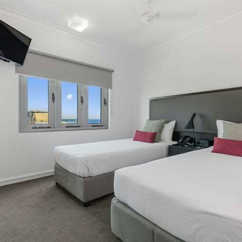 H on Mitchell Apartment Hotel - South Australia Travel 4