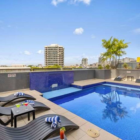 H on Mitchell Apartment Hotel - South Australia Travel 5