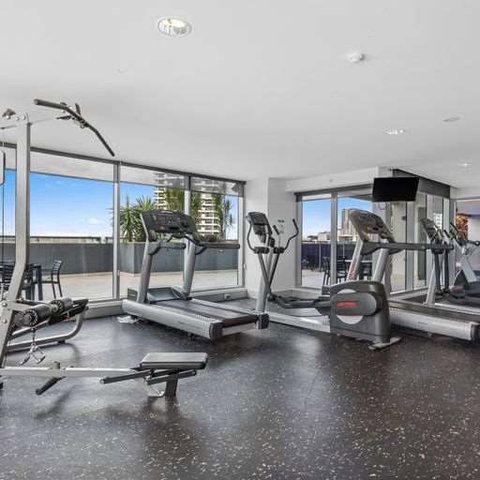 H on Mitchell Apartment Hotel - South Australia Travel 12