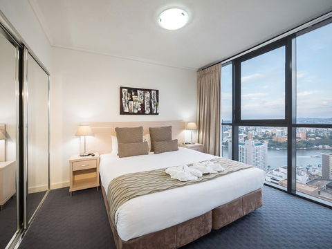 Oaks Charlotte Towers - South Australia Travel 1