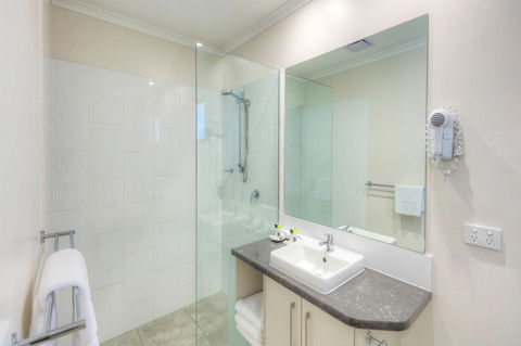 Roma Central Motel - South Australia Travel 1