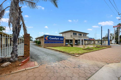Comfort Inn Flinders on Main - South Australia Travel 0