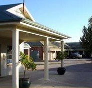Country Gardens Motor Inn - South Australia Travel