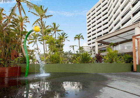 Rydges Esplanade Resort Cairns - South Australia Travel 1