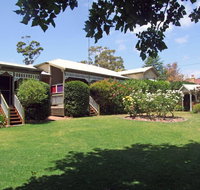 Adamsons Riverside Accommodation - South Australia Travel