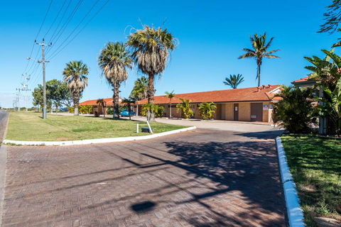Hospitality Carnarvon, SureStay by BW - South Australia Travel 1