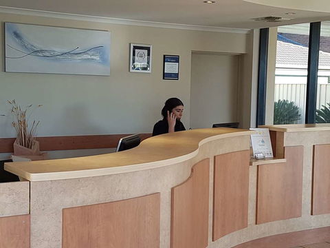 Best Western Chaffey Intl Motor Inn - South Australia Travel 1