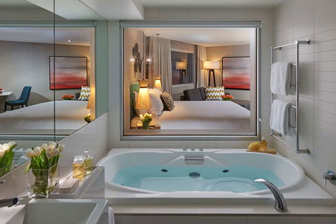 Crown Promenade Perth - South Australia Travel 4