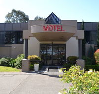 Dingley International Hotel - South Australia Travel