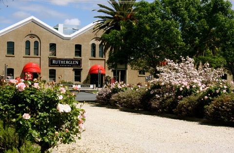 Wine Village Motor Inn - South Australia Travel 16