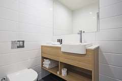 Mantra MacArthur Hotel - South Australia Travel 10