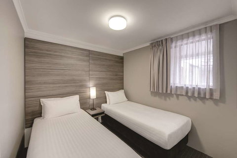 Adina Serviced Apartments James Court - South Australia Travel 6