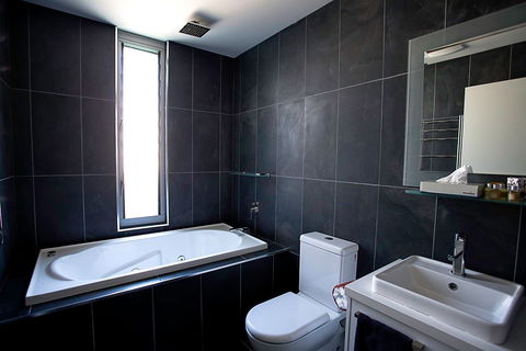 Crown on Darby - South Australia Travel 7